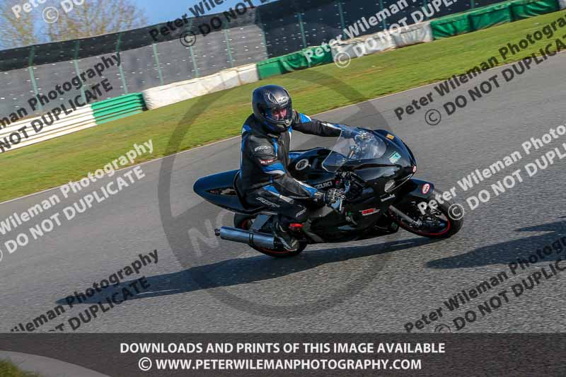 PJM Wedding Photography;enduro digital images;event digital images;eventdigitalimages;mallory park;mallory park photographs;mallory park trackday;mallory park trackday photographs;no limits trackdays;peter wileman photography;racing digital images;trackday digital images;trackday photos